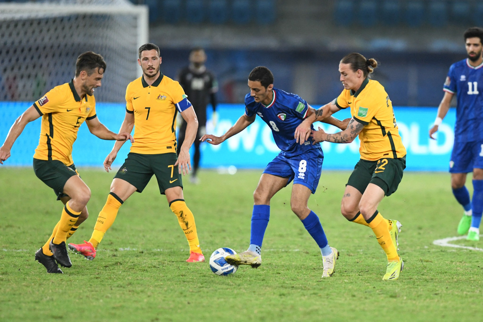 夏洛特黄蜂迎中超关键赛，今晚调整名单，话题不断，年轻球员得到机会的简单介绍开云体育APP下载